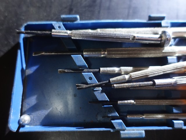 Set schroevendraaiers - afbeelding 4 van  4