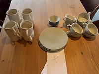Set servies - afbeelding 1 van  15