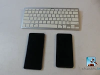 Set smartphones met toetsenbord