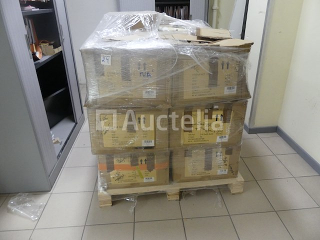 Set spotlights en diverse inbouwlampen (ref: 010728-024) - afbeelding 1 van  13