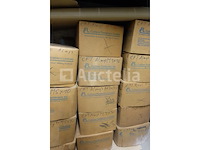 Set stijlen en diverse beslagen - afbeelding 7 van  18