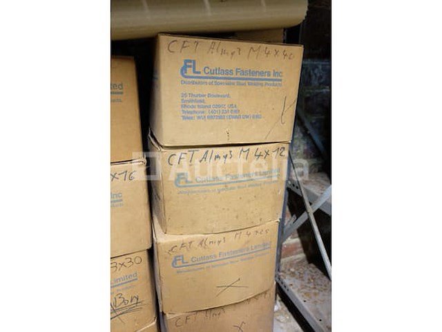 Set stijlen en diverse beslagen - afbeelding 9 van  18