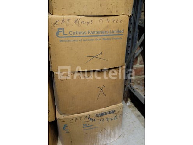 Set stijlen en diverse beslagen - afbeelding 10 van  18