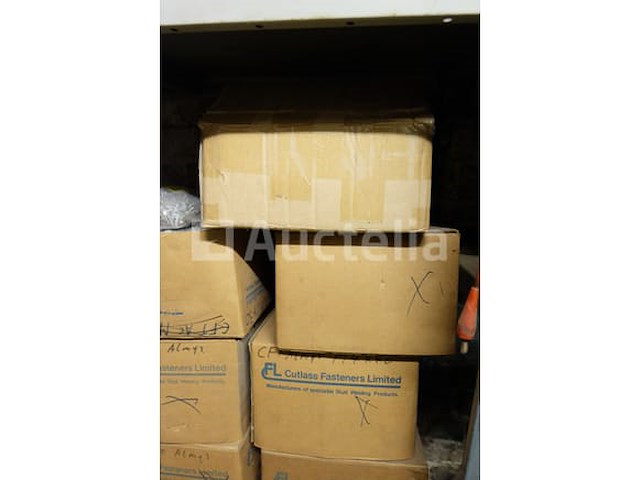 Set stijlen en diverse beslagen - afbeelding 2 van  21