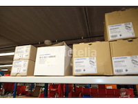 Set stroomonderbrekers en diverse elektrische accessoires - afbeelding 5 van  32