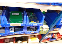 Set stroomonderbrekers en diverse elektrische accessoires - afbeelding 9 van  32