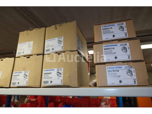 Set stroomonderbrekers en diverse elektrische accessoires - afbeelding 17 van  32