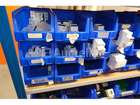 Set stroomonderbrekers en diverse elektrische accessoires - afbeelding 12 van  32