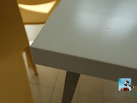 Set tafel en stoelen - afbeelding 3 van  7