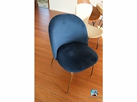 Set tafel en stoelen - afbeelding 6 van  10