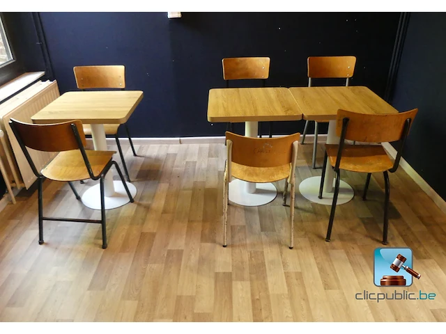 Set tafels en stoelen - afbeelding 1 van  9