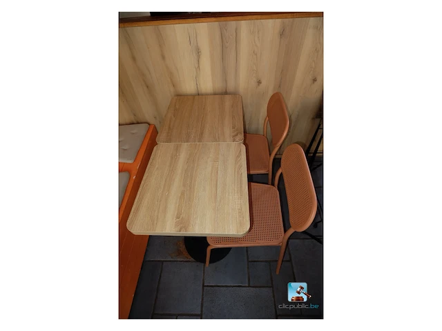 Set tafels en stoelen - afbeelding 3 van  8