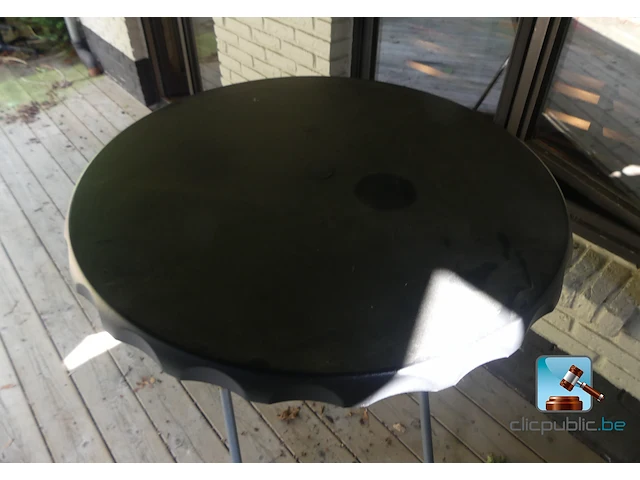 Set tafels voor staande maaltijden - afbeelding 4 van  6