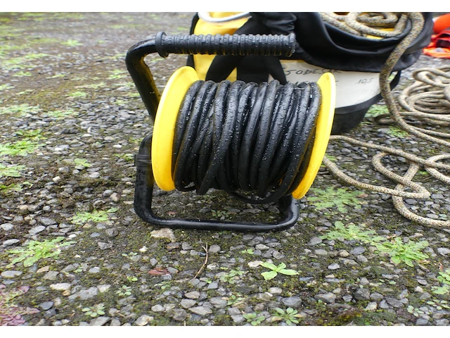 Set touwen met elektrische haspel - afbeelding 2 van  6