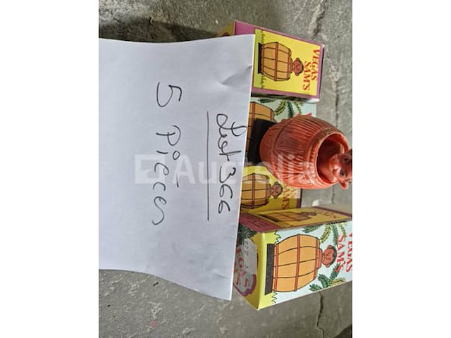 Set van 10 krasspelpakketten met humorbeloften - nieuw set van 67 humoristische items - nieuw set van 8 humorboxen - nieuw set van 6 humor asbakken - nieuw set van 5 humoristische items - nieuw - afbeelding 2 van  4