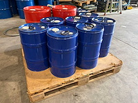Set van 10 motorolievaten 0w30 – 440 liter vet & olie - afbeelding 3 van  5