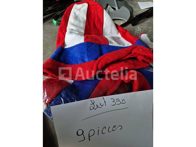 Set van 10 studentenhoeden - nieuw set van 12 bolhoeden - nieuw set van 9 bolhoeden - nieuw set van 12 bolhoeden - nieuw set van 6 carnival kokshoeden - nieuw set van 3 luxe carnavalshoeden - nieuw set van 9 franse supporter pets - gloednieuw set van 18 diverse carnavalshoeden - afbeelding 2 van  7