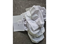 Set van 10 studentenhoeden - nieuw set van 12 bolhoeden - nieuw set van 9 bolhoeden - nieuw set van 12 bolhoeden - nieuw set van 6 carnival kokshoeden - nieuw set van 3 luxe carnavalshoeden - nieuw set van 9 franse supporter pets - gloednieuw set van 18 diverse carnavalshoeden - afbeelding 3 van  7