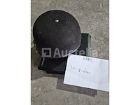 Set van 10 studentenhoeden - nieuw set van 12 bolhoeden - nieuw set van 9 bolhoeden - nieuw set van 12 bolhoeden - nieuw set van 6 carnival kokshoeden - nieuw set van 3 luxe carnavalshoeden - nieuw set van 9 franse supporter pets - gloednieuw set van 18 diverse carnavalshoeden - afbeelding 6 van  7