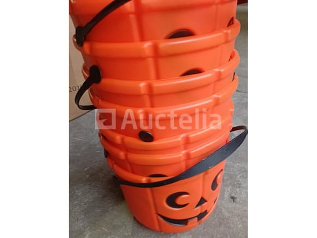 Set van 12 geesten om op te hangen set van 15 halloween pompoen-snoepbakken - nieuw set van 30 heksenbezems - nieuw set van 7 nep-ratten - nieuw - afbeelding 1 van  4