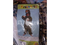 Set van 13 diverse carnavalskostuums - nieuw set van 13 diverse carnavalskostuums - nieuw set van 7 kermispyjamakostuums kinderen - nieuw set van 9 diverse carnavalskostuums - nieuw set van 10 diverse carnavalskostuums - nieuw - afbeelding 34 van  36