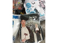 Set van 13 diverse carnavalskostuums - nieuw set van 13 diverse carnavalskostuums - nieuw set van 7 kermispyjamakostuums kinderen - nieuw set van 9 diverse carnavalskostuums - nieuw set van 10 diverse carnavalskostuums - nieuw - afbeelding 36 van  36