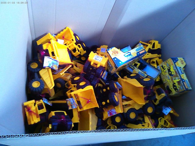 Set van 140 nieuwe speelgoedjes - afbeelding 2 van  7