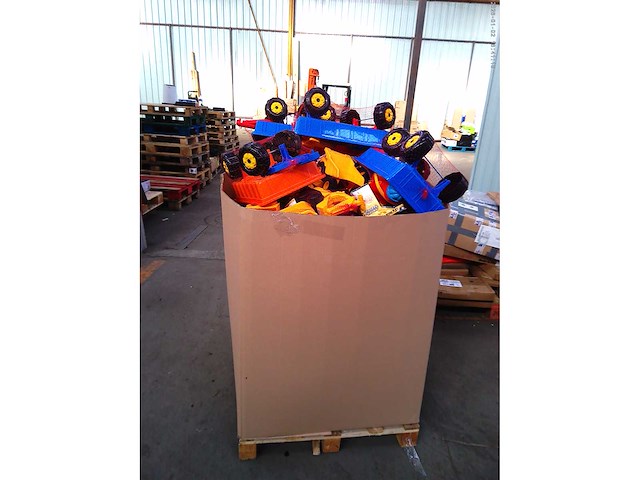 Set van 140 nieuwe speelgoedjes - afbeelding 4 van  7