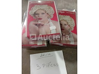 Set van 16 pruiken - nieuw en verpakt in verschillende modellen en kleuren set van 31 diverse pruiken - nieuw set van 12 pakjes supporter wigs belgium - nieuw set van 7 carnavalspruiken - nieuw set van 3 maryline monroe luxe model pruikensets - nieuw - afbeelding 5 van  6