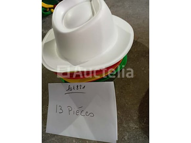 Set van 160 carnavalshoeden of andere - nieuw set van 22 harde kartonnen cowboyhoeden - nieuw set van 11 boerencarnavalshoeden - nieuw set van 7 jester carnival-hoeden - nieuw set van 6 carnavalshoeden - nieuw set van 13 schuimen kermishoeden in verschillende kleuren - nieuw - afbeelding 6 van  6