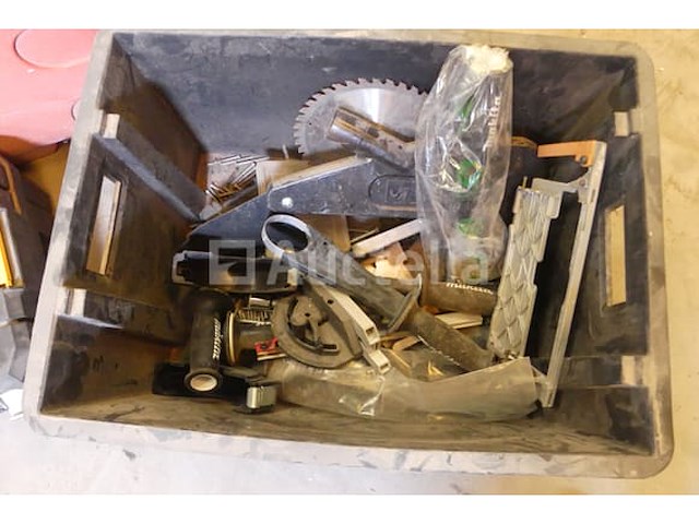Set van 18 elektrisch gereedschap - afbeelding 43 van  50