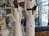 Set van 2 aardewerk beeldjes - afbeelding 2 van  4