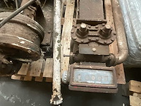 Set van 2 centrifugale pompen pompen - afbeelding 13 van  17