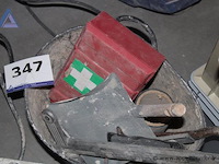Set van 2 emmers - met diverse gereedschappen kabelhaspel krat met handgereedschap waterpas - afbeelding 4 van  4