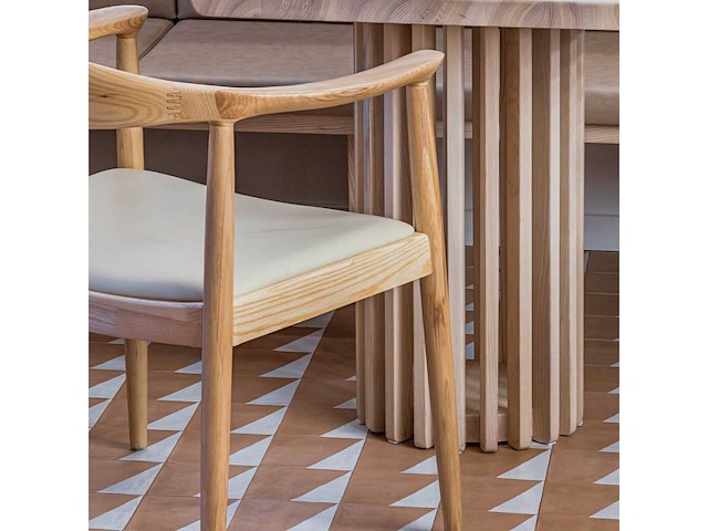 Set van 2 pp503 natuurlijk houten frame en witte leren stoel - afbeelding 5 van  7