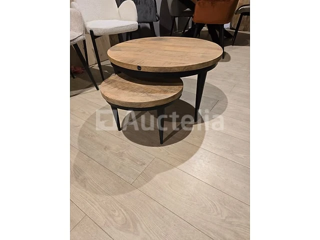 Set van 2 salontafels, negen massief hout en metaal - afbeelding 1 van  1