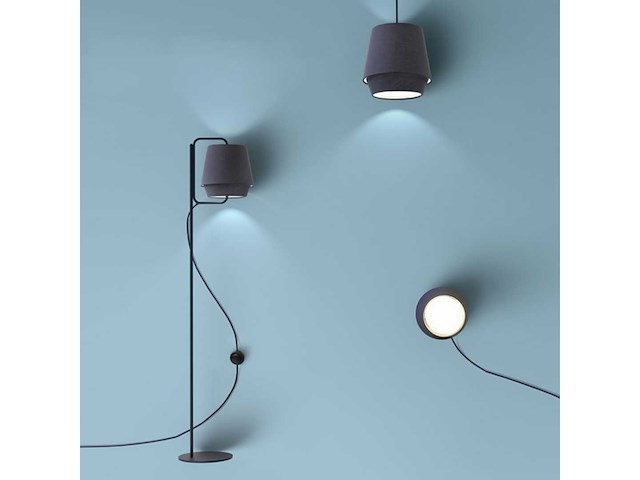 Set van 2 zero middernachtblauwe vloerlampen - afbeelding 2 van  3