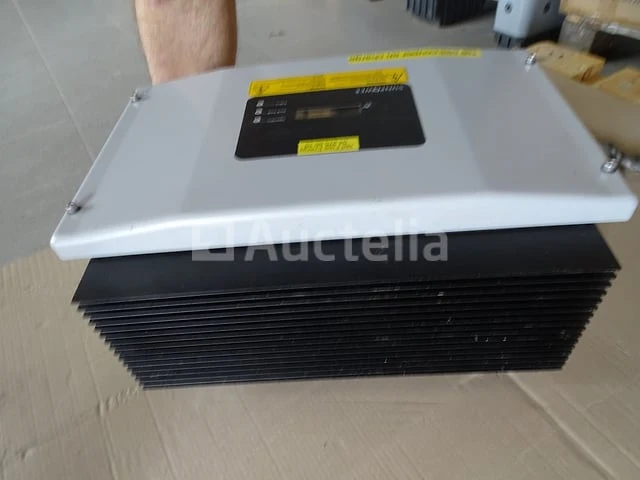 Set van 20 sunpower zonnepanelen met omvormer - afbeelding 3 van  13