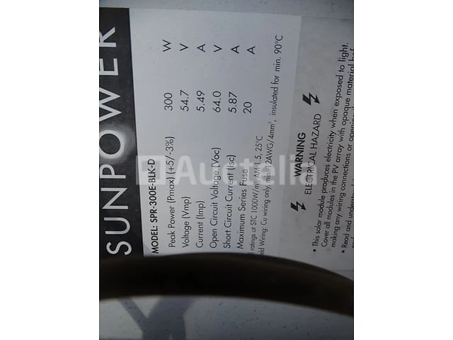 Set van 20 sunpower zonnepanelen met omvormer - afbeelding 12 van  13