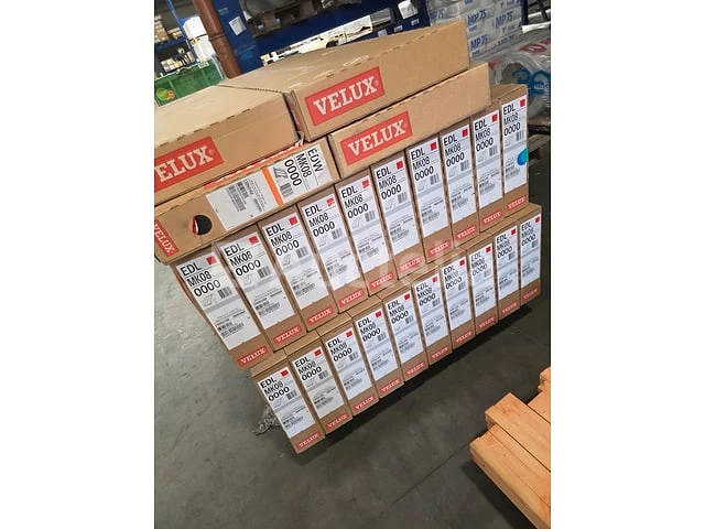 Set van 24 velux edl/edw mk08 fittingen – 780 × 1400 mm - afbeelding 2 van  2