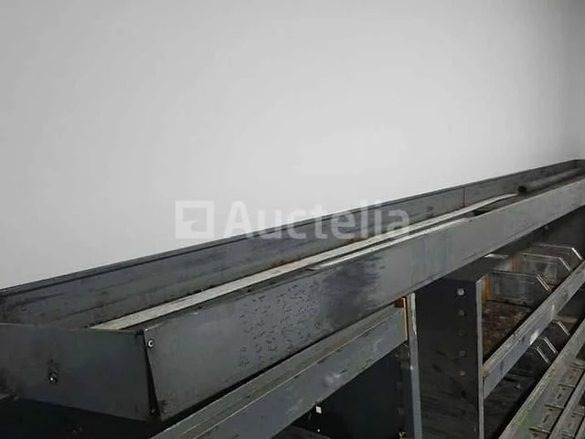 Set van 3 metalen planken voor een utility pickup truck - afbeelding 5 van  5