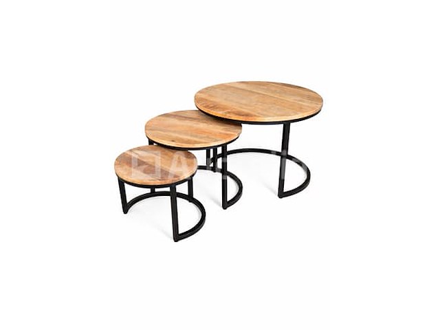 Set van 3 nieuwe massief houten salontafels met nesteling - afbeelding 1 van  1