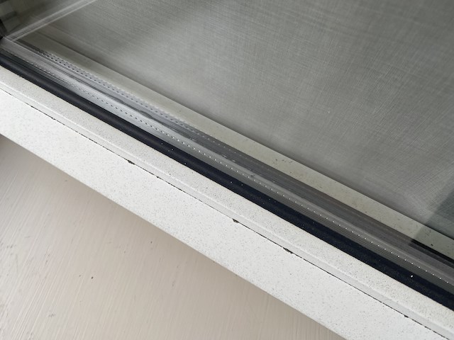 Set van 3 ramen inclusief glasgordijnen + 1 vliegraam - afbeelding 3 van  3