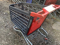 Set van 32 winkelwagens - afbeelding 3 van  6