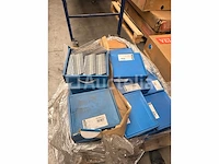 Set van 34 dozen spijkers voor een spijkermachine van 28°