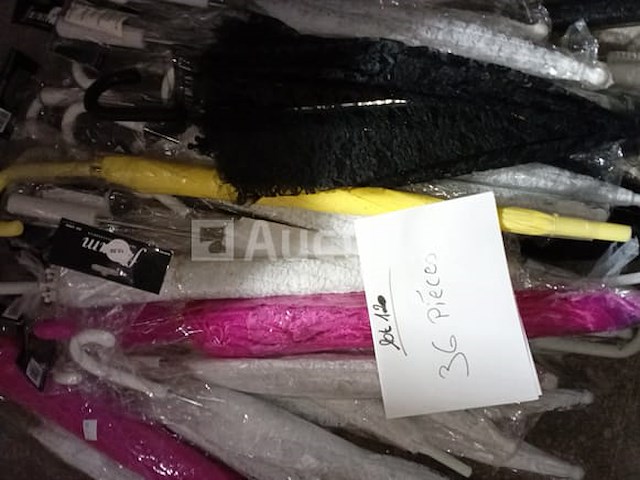 Set van 36 paraplu's - nieuwe verschillende kleuren - afbeelding 2 van  2