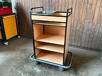 Set van 4 horeca bedieningstrams bedieningstrolley