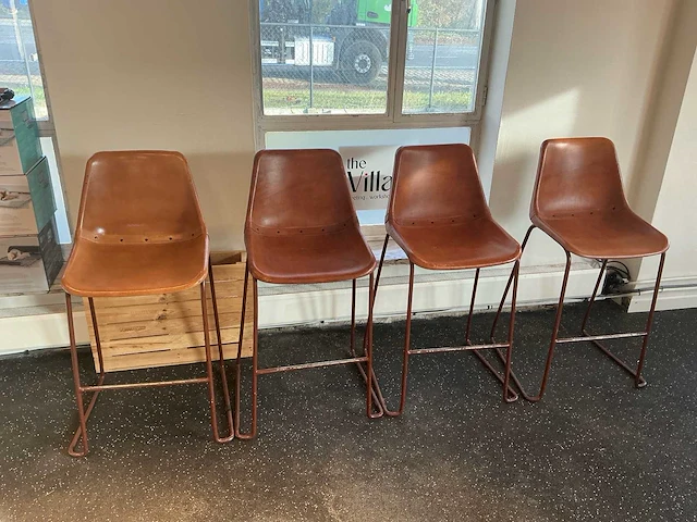 Set van 4 industriële vintage barkrukken met metalen onderstel – bruin - afbeelding 2 van  2