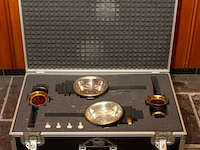 Set van 4 moderne wedstrijdlampen in flight case - afbeelding 3 van  4