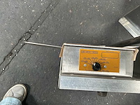 Set van 4 slagersapparatuur – bizerba vs12 + xc 800 schaal + koeltafel + roestvrijstalen apparaat - afbeelding 13 van  23